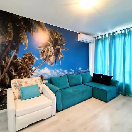 Private Apartment With Parking And Pool Balchik Exterior photo