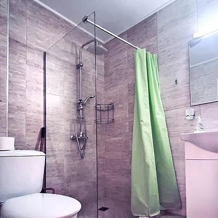 Private Apartment With Parking And Pool Balchik Exterior photo