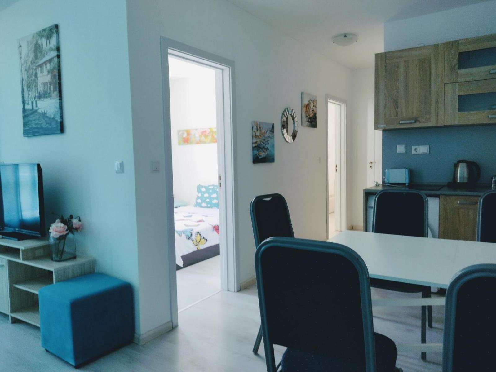 Apartment Private With Parking And Pool *