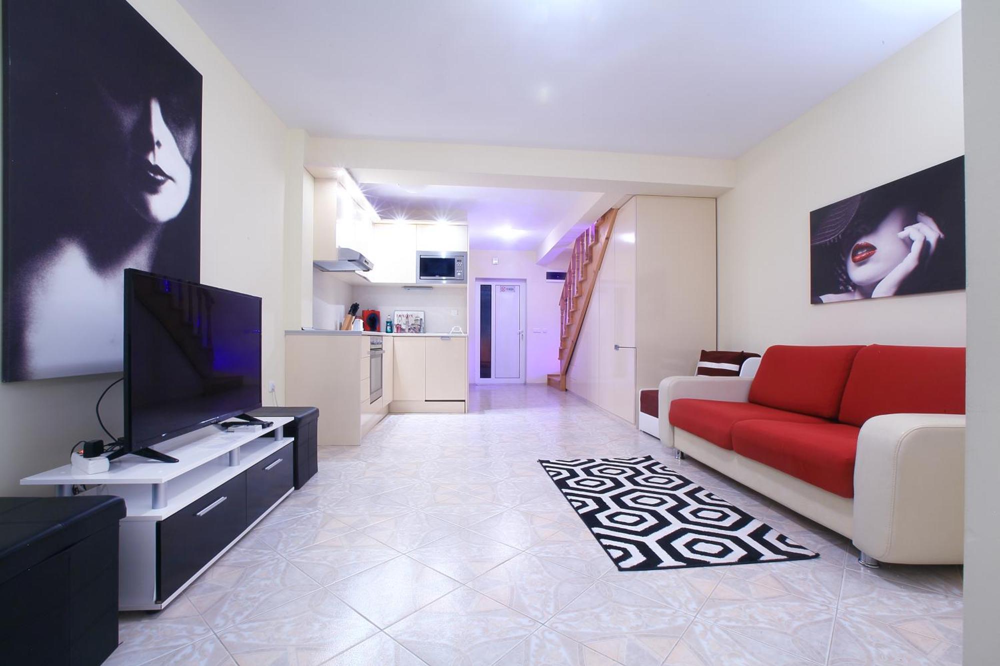 Apartment Private With Parking And Pool
